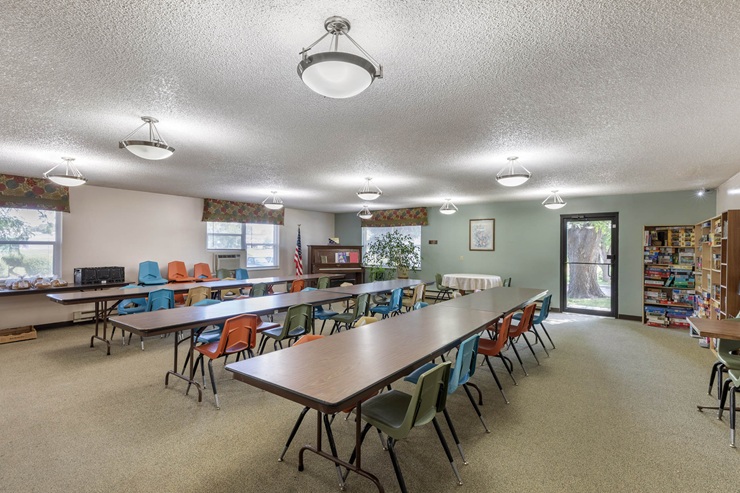 Mountain View Plaza Image 15